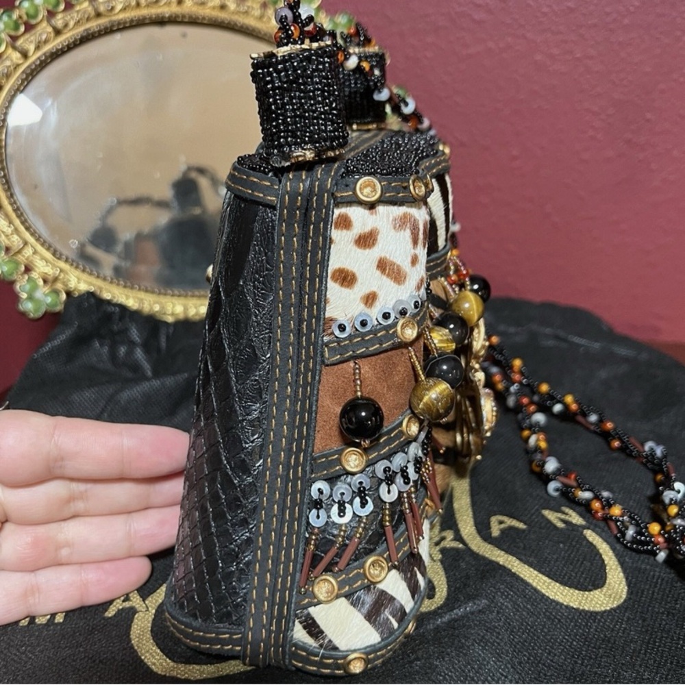 Mary Frances Black/Brown Animal Print Cow Hair Designer Purse Beaded final
! - Picture 4 of 13
